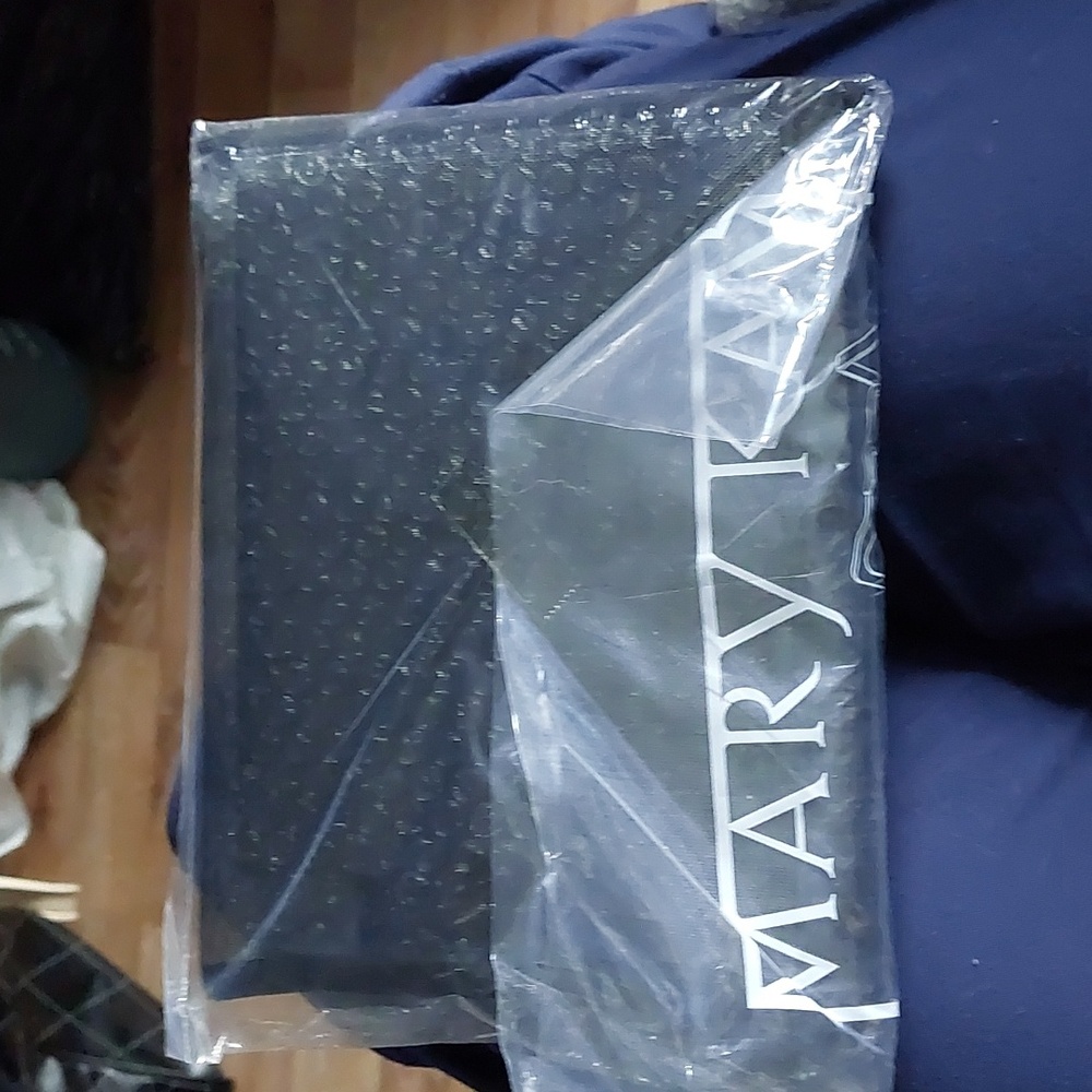 3/8$⚡Marykay display tray w zip mesh bag